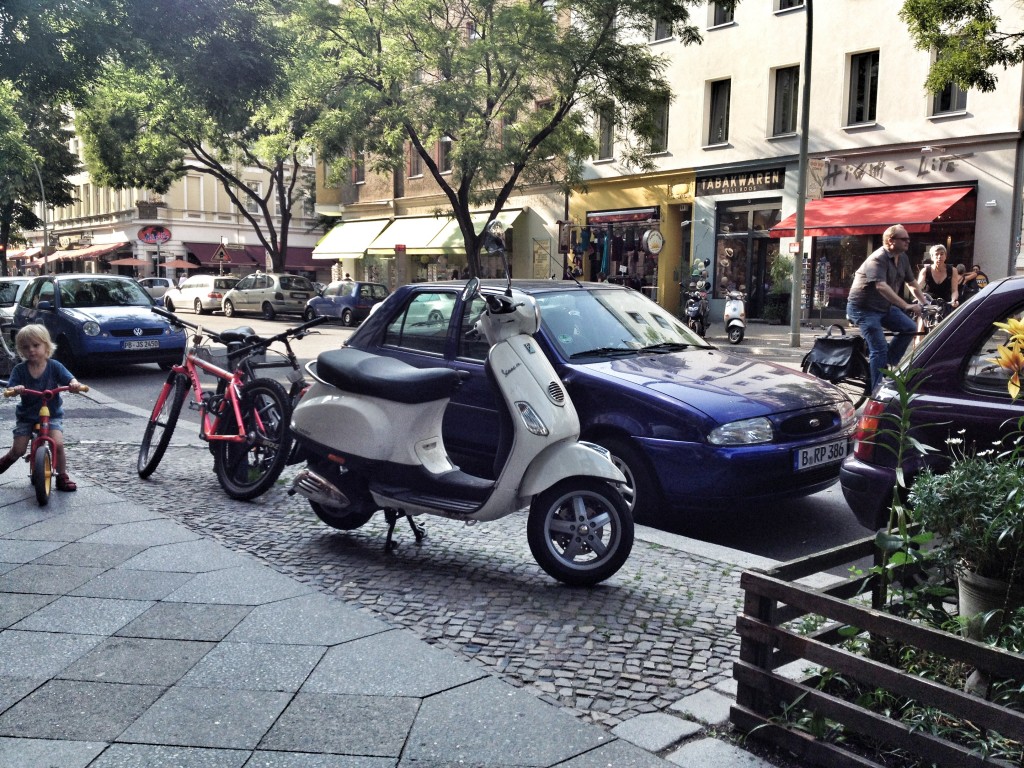 Vespa på Bergmannstrasse
